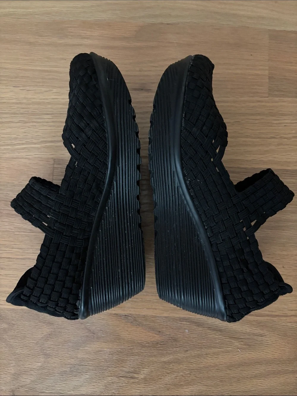 Black Woven Elastic Wedge Slip-On Shoes